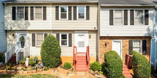 3 Bedroom Townhouse Near Downtown Durham 3 Bedroom Townhouse Near Downtown Durham Gallery 1