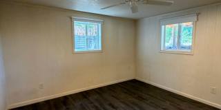 The Perfect House for Roommates, 6bdrms, 3.5 baths, 1.5 miles from Oregon Tech and Sky Lakes Medical Center Gallery 7