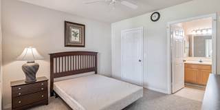 2/2 condo available now at the Villagio for annual lease Gallery 16