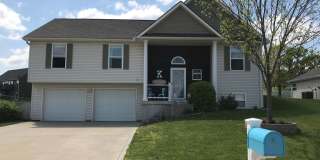 449 Poplar Street Gallery 1