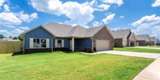 110 N Banner Avenue Gallery 3