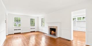 4530 DEXTER Street NW Gallery 4