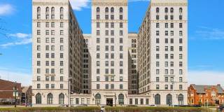 15 E KIRBY Street Gallery 1