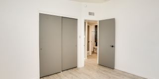2198 Country Club Gallery 40