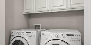 Furnished 3 bed/2.5 bath Gallery 16