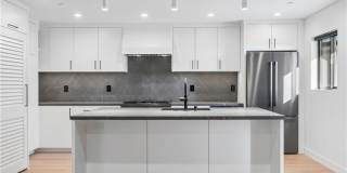 405 Serra Drive Gallery 10