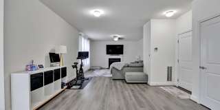 1103 GRADY Court Gallery 10