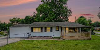 Cute and Cozy 3 Bed 1 Bath Home Gallery 1