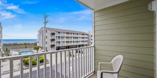 Close to the beach Gallery 52