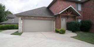 3 bed 2.5 bath in Chesterfield Village in Springfield Gallery 1