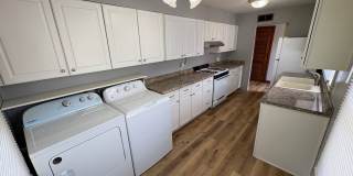 Bright & Spacious 3-Bedroom Home with Large Backyard Gallery 8