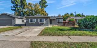 Limited-Time Offer: Get ½ Off Your First Month’s Rent! Sign a lease and move in within 30 days—must move in before the first week of May to qualify. Gallery 1