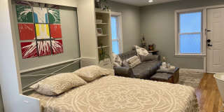 319 Main Street Gallery 10