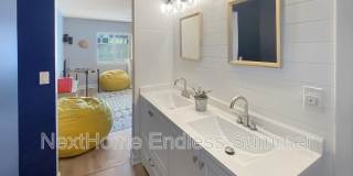 1107 1st Street South, #J Gallery 17