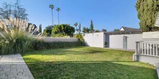 5439 Carpenter Ave Gallery 25