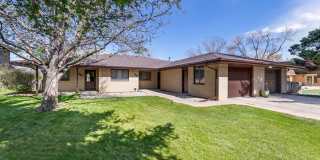 Well Maintained Side-By-Side Duplex in Parkwood Well Maintained Side-By-Side Duplex in Parkwood Gallery 1