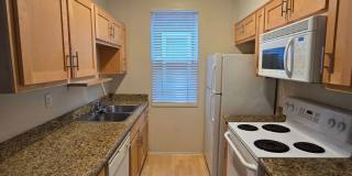 Spacious Lower Level Condo in Gated Community.. Gallery 1