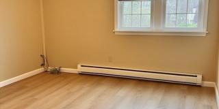 180 Main St Gallery 10