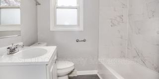 8517 E 110th Ter Gallery 12