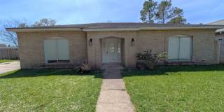 5845 Woodway Dr. Beaumont, TX 77707 Gallery 1