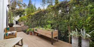 2065 Watsonia Ter Gallery 29