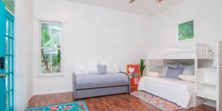 2302 N MORGAN STREET Gallery 45