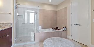 610 E Market St #2915 Gallery 20