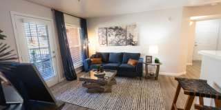 Austin Crest Apartments Gallery 3