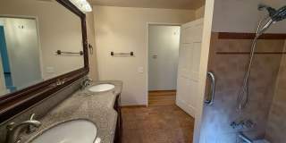 3bd/1.5ba Edmonds Home Gallery 15