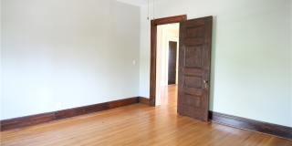 88 W Utica Street Gallery 9