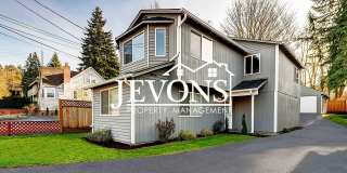 Coming Soon a 4-bedrooms 2-bathrooms house in Seattle Gallery 1
