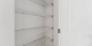 4410 LONGFELLOW Street Gallery 23