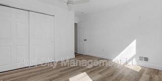 312 East 22nd Street Gallery 16