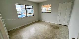 675 SW 7th Ave Gallery 9