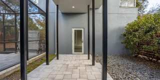 2700 N MYRTLE AVENUE Gallery 34