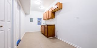 10901 S Vernon Gallery 27