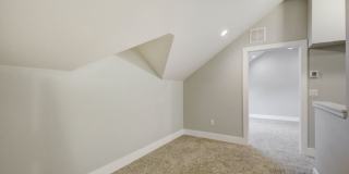 7bed/4bath in West Campus Gallery 21
