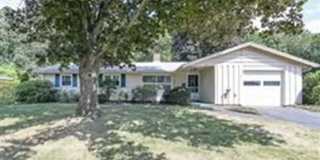 17 Francine Road Gallery 1