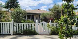 422 N Shaffer St - Available 6/1/2026 Gallery 1