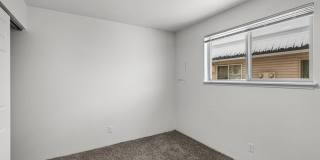 Creekside Apartments Gallery 10
