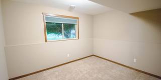 Beautiful and Spacious 4 Bedroom 3 Bath Available For Rent! Gallery 15
