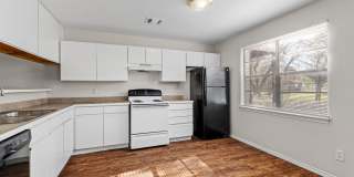 River Crossing ATX - Townhome - 2bd/2.5ba - W/D - Close to Downtown - $1395 Gallery 9