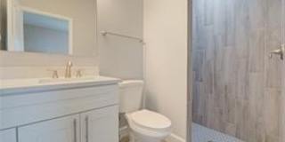 105 S D Street Gallery 9