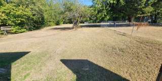 Remodeled 3 bedroom 1 bathroom house in Edmond, OK close to UCO with granite and stainless-steel appliances Gallery 21