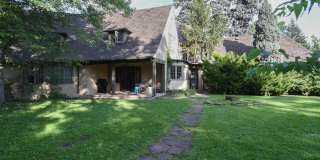 Beautiful Historical Building in Old North End Colorado Springs Gallery 1