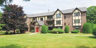 Royal Crest Estates Warwick Gallery 57