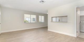 REDUCED PRICE!!! 2 BEDROOM CONDO CLOSE TO UNIVERSAL AND VALENCIA Gallery 7