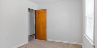3BR/1.5BA Brick Ranch with Fireplace | Extra Storage | Hampton Near Shipyard & I-64 Gallery 18