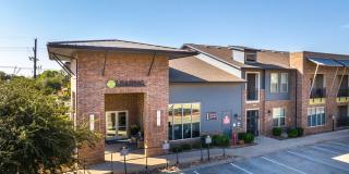 Anatole on Briarwood Gallery 18