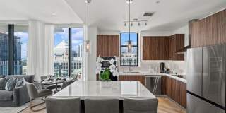 Veneto Las Olas Gallery 1